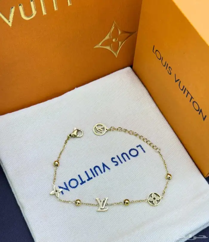 اطقم ماركات متنوعة سلسال واساور نسائية 25