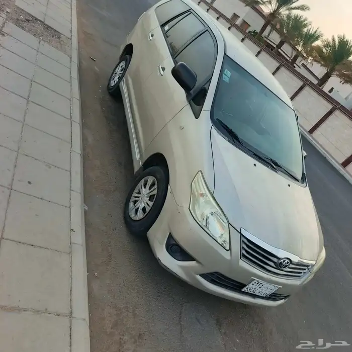 تويوتا انوفا 2012 0