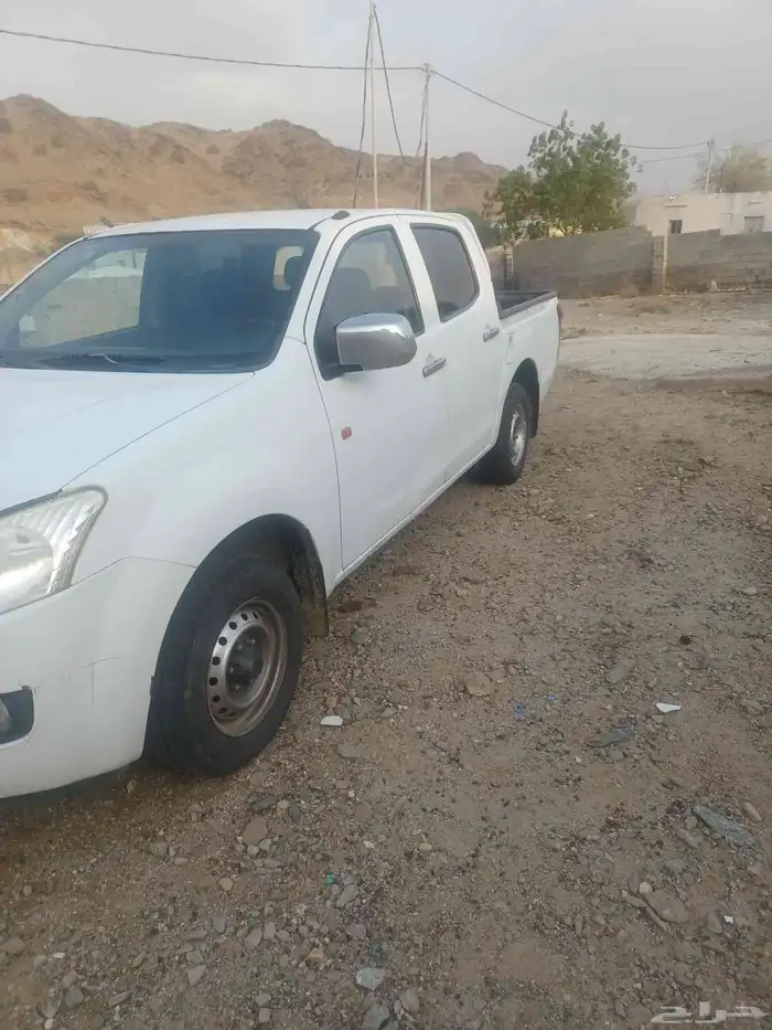 ديماكس ايسوزو 2015 1