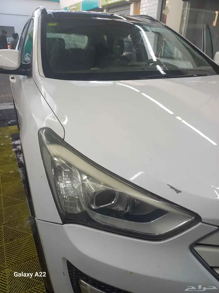 هونداي سنتافي للبيع اربعه اسندر بنزين المشى 500 الف المكينة 0