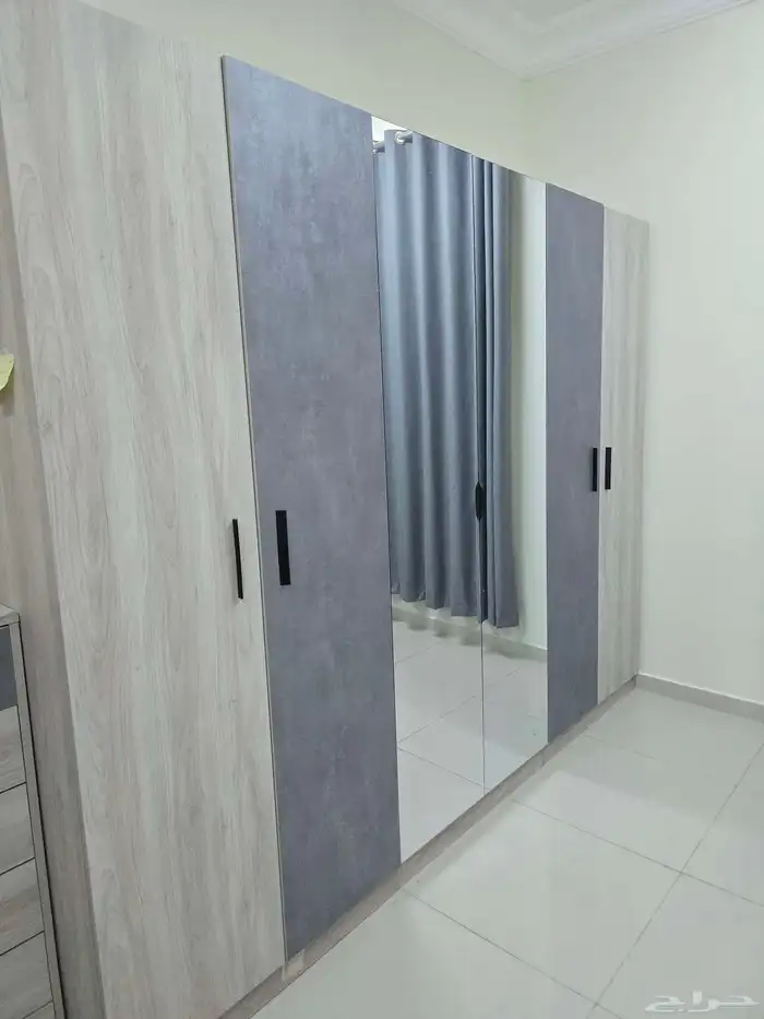 غرفه نوم سرير 2x2 دولاب 3 متر 1