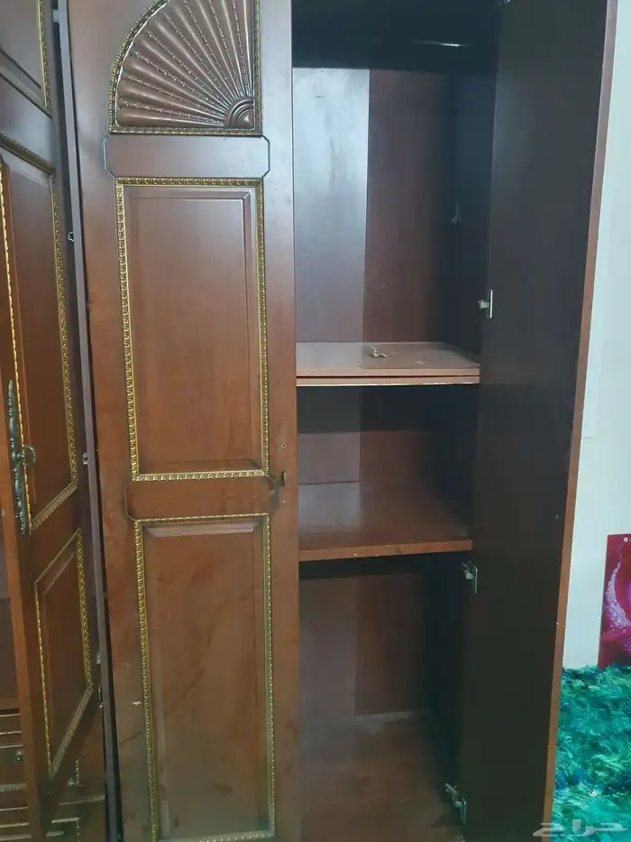 دولاب 6 باب خشب قوي مره نظيف صنعتي السيني 500 3