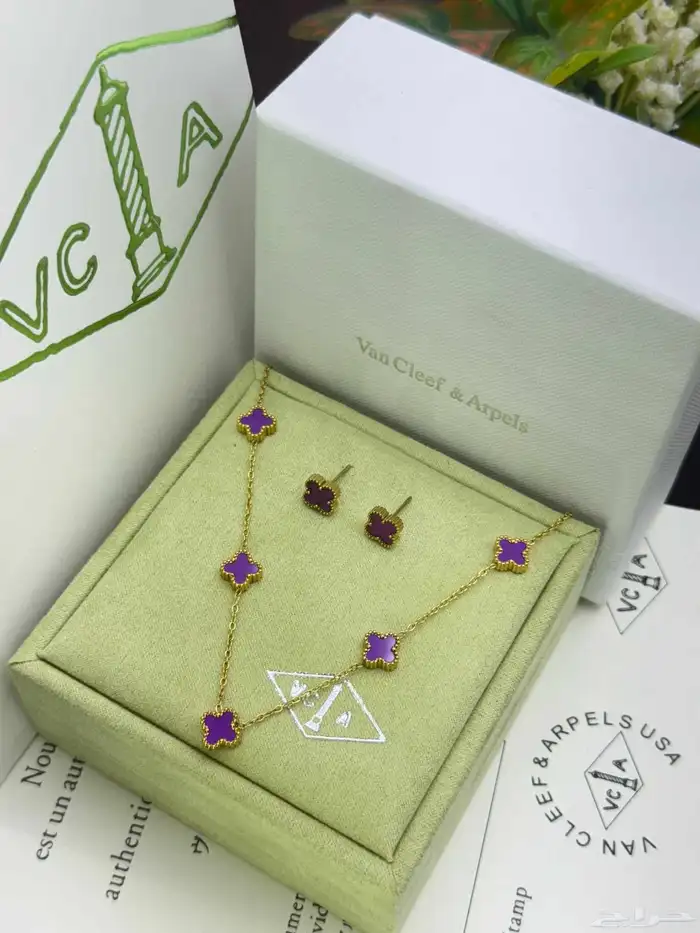 اطقم ماركات متنوعة سلسال واساور نسائية 3