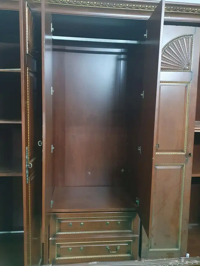 دولاب 6 باب خشب قوي مره نظيف صنعتي السيني 500 4