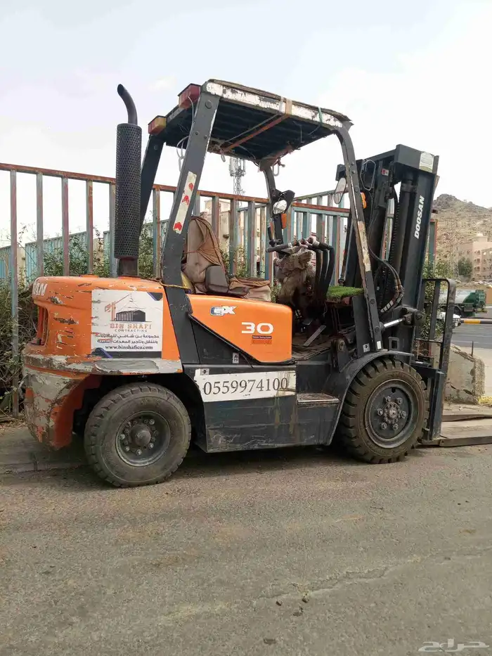 سكينه رافعه شوكيه للإيجار في الطائف ونواحيها 1