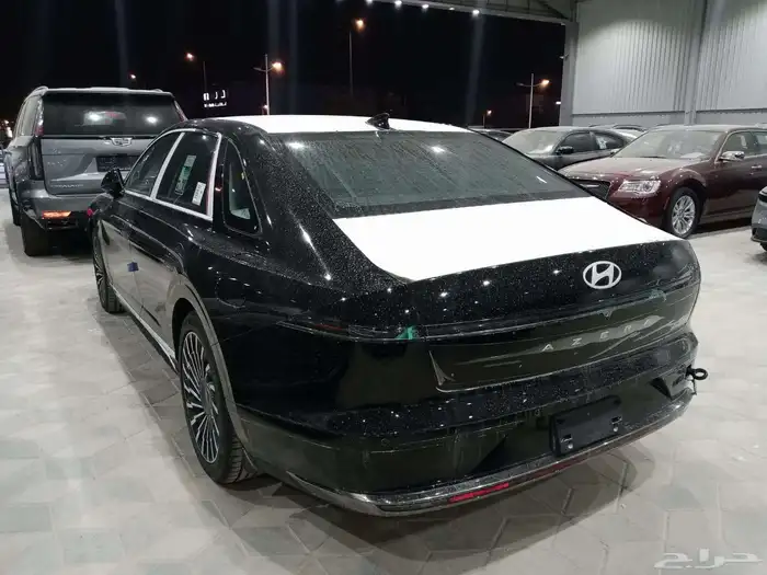 هونداي ازيرا 2025 3