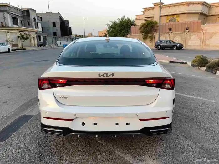 كيا K5 نص فل موديل 2022 م وارد كوريا بحالة ممتازة 3