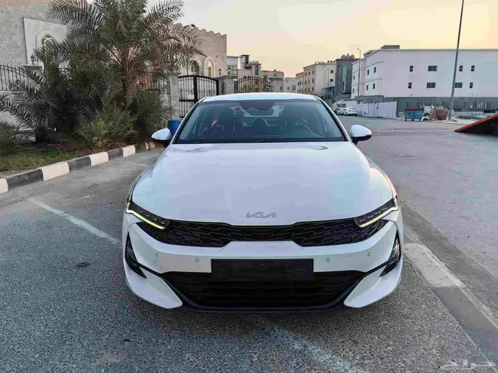 كيا K5 نص فل موديل 2022 م وارد كوريا بحالة ممتازة 7