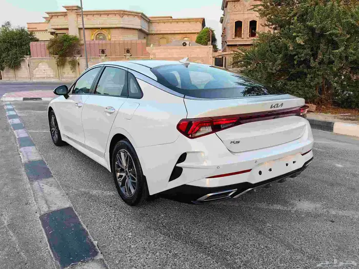 كيا K5 نص فل موديل 2022 م وارد كوريا بحالة ممتازة 2
