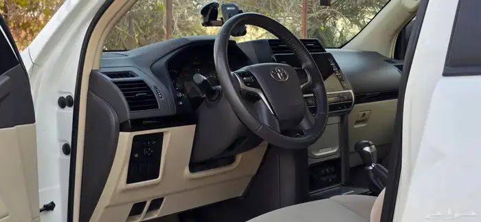برادو 2023 نص فل V6 TXL 11