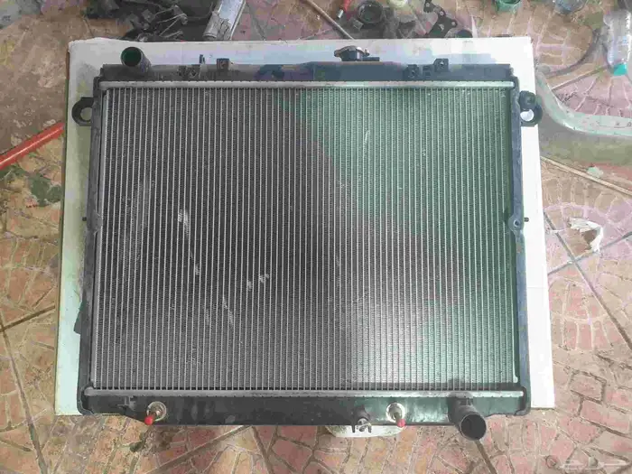 رديتر لاند كروزر VXR 2007 يركب قير عادي وتماتيك 3