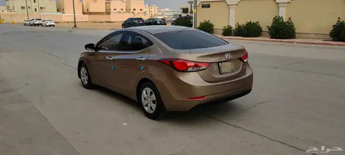هيونداي انترا 2015 4