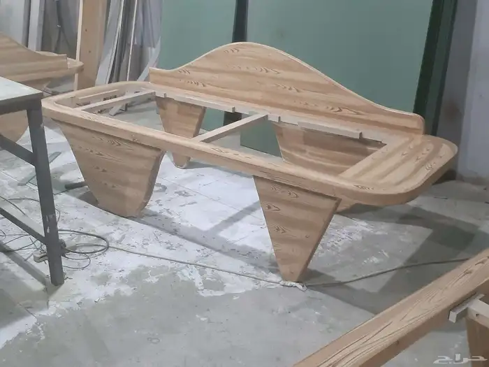 ابو صدام للدهنات الخشبيه والديكورات 3