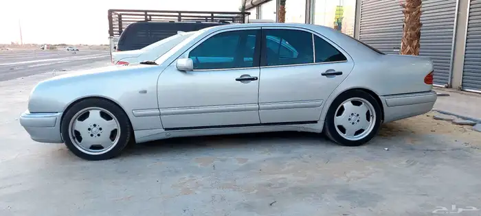 مرسيدس عيون e320 w210 1