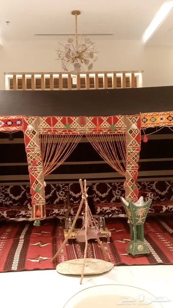 تأجير كنب وكراسي وطاولات وخيام تراثية 3