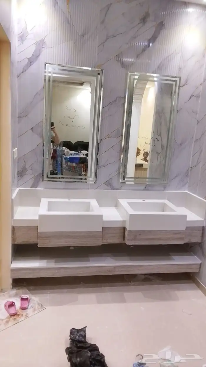 السلام عليكم ورحمة الله وبركاته رخام صناعي ولا طبيعي ولا صنا 4