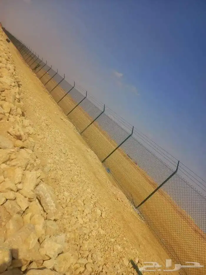 متخصصون في جميع نواع شبوك 6