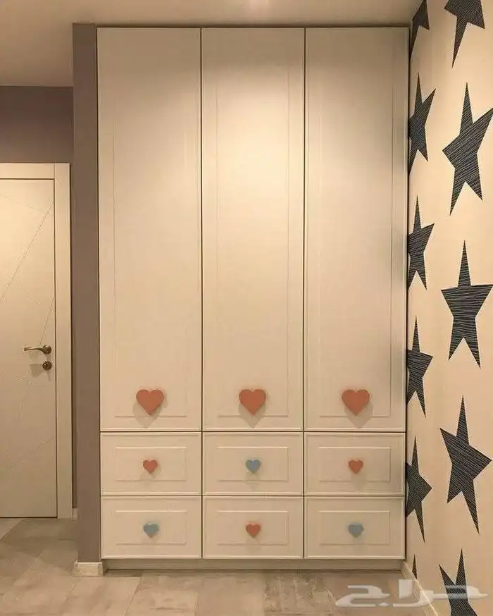 منجرة متكاملة   أثاث وديكورات خشبية . 2