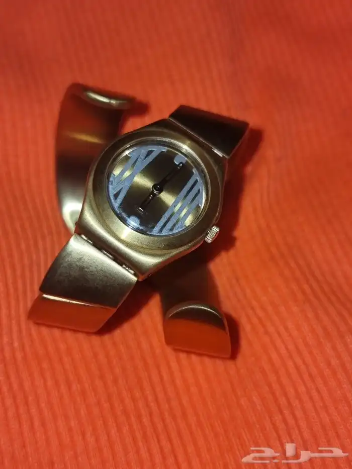 ساعه سواتش سويسريه 1