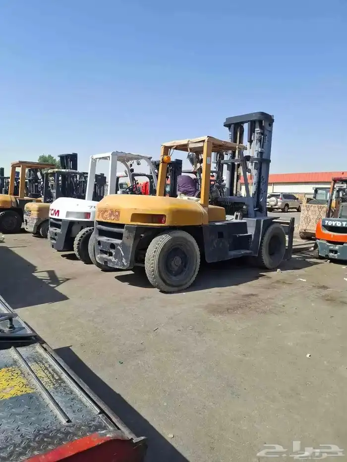 ايجار رافعه شوكيه فوركلفت رافعات كرين ونش للايجار 7