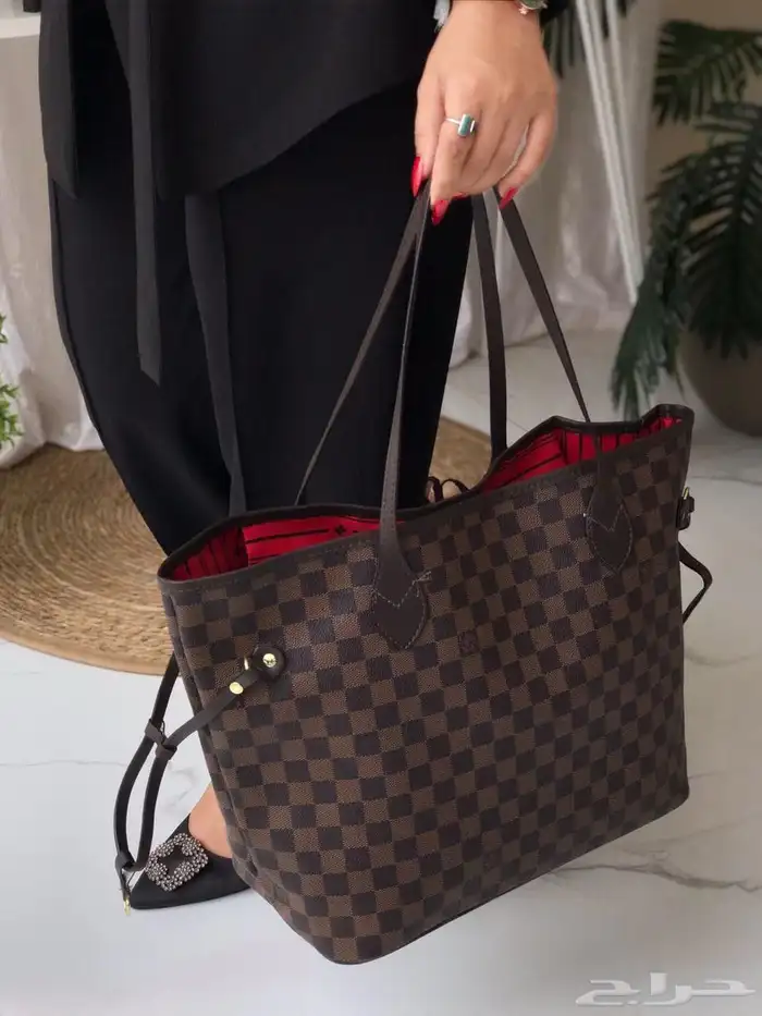 شنط نسائية حجم كبير ب200 ريال 7