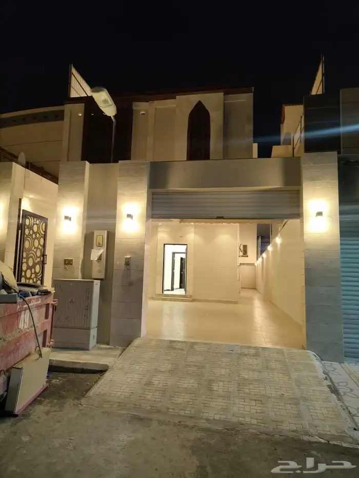 للبيع فيلا دوبلكس حي طويق 0