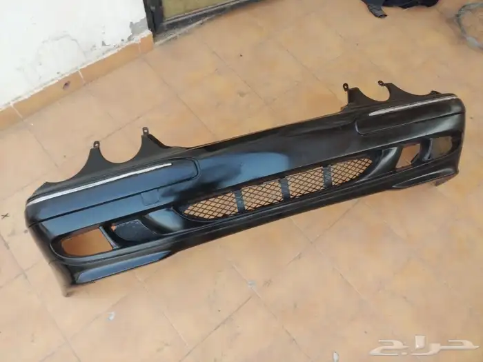 صدام أمامي ابو عيون W210 2002 1