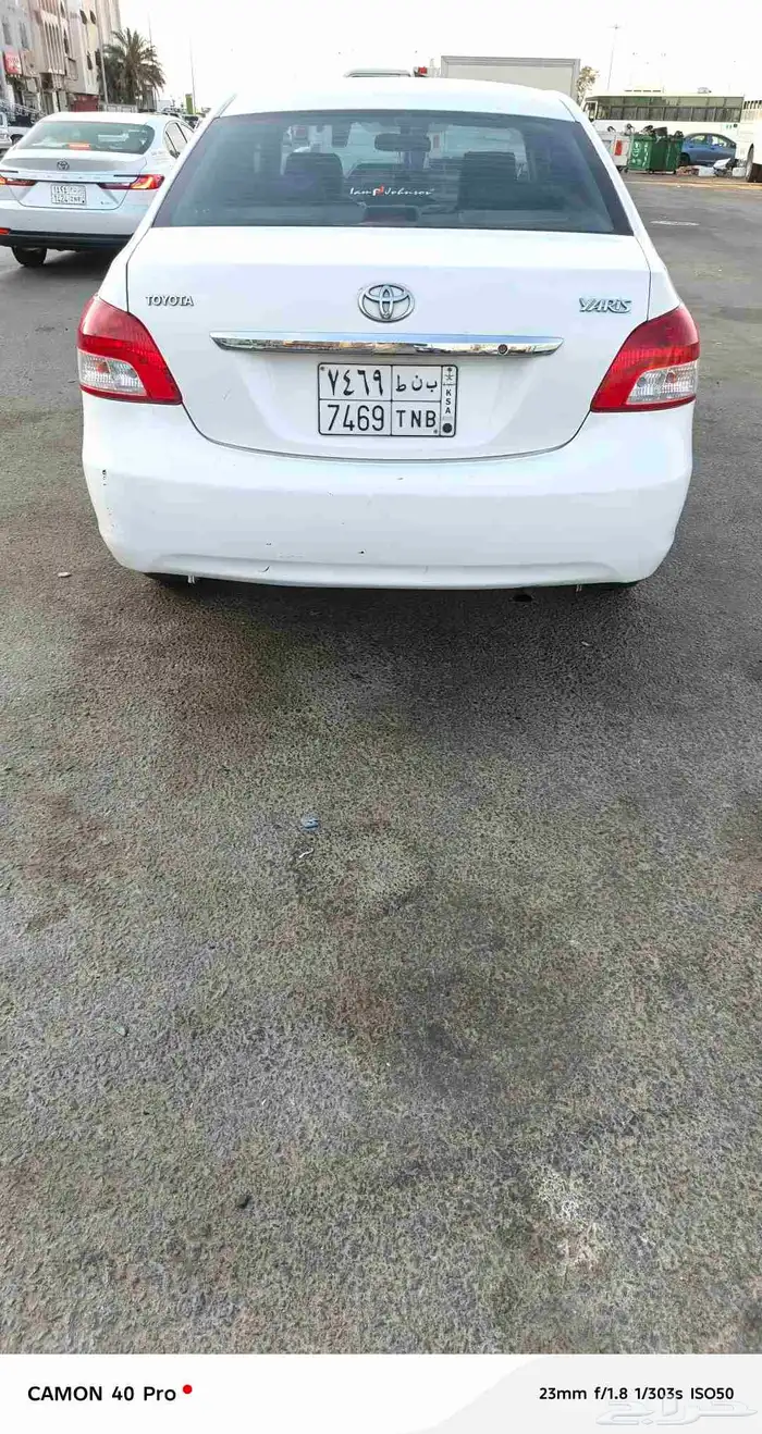 YARIS 2012 3