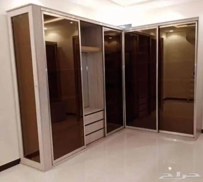 نجار دمياطي لاعمال النجارة والديكور الخشبي وتفصيل الخزائن 2