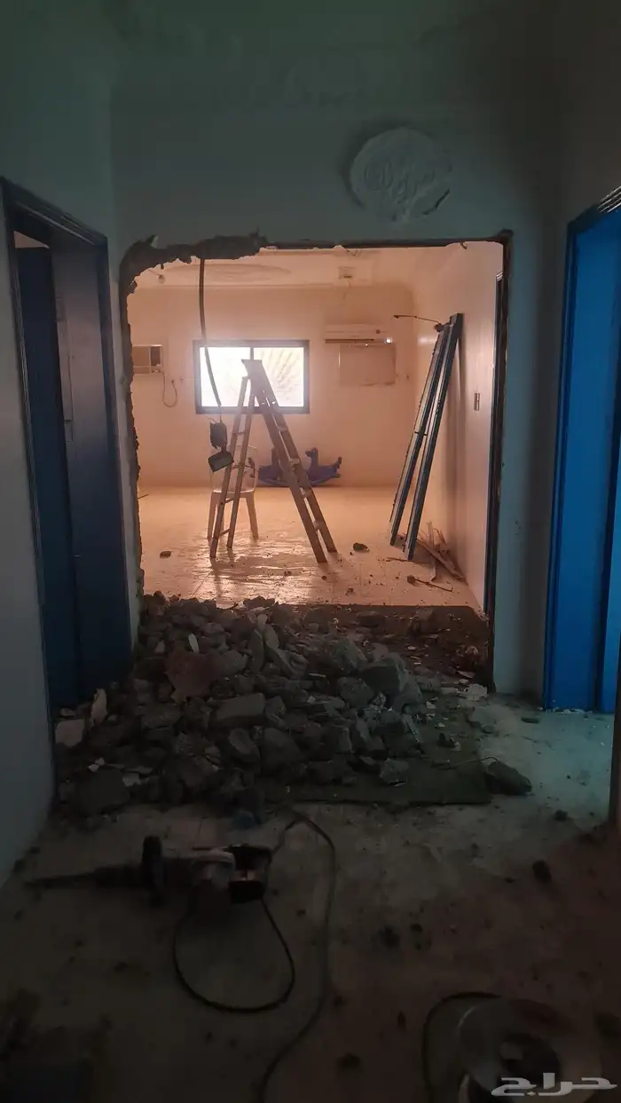 تشطيب وترميم جميع المنازل والفلل 4