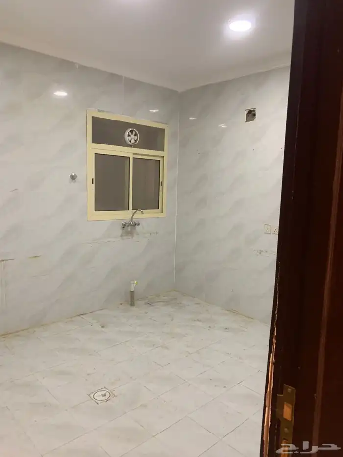 شقة للايجار حي البيان إيجار شهري 0