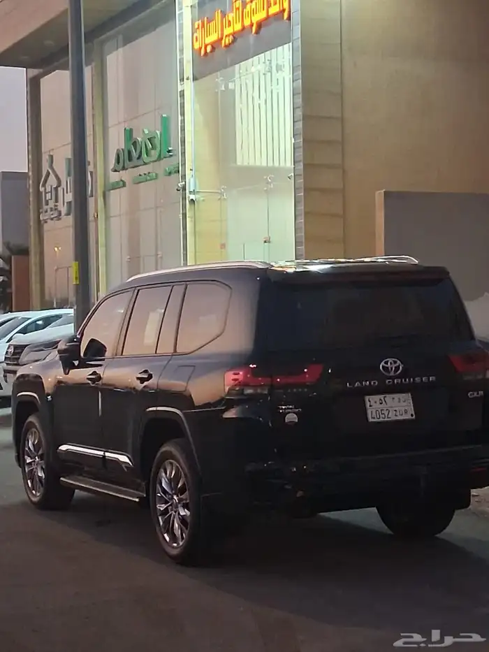 لاندكروزر للايجار اليومي والاسبوعي والشهري 0