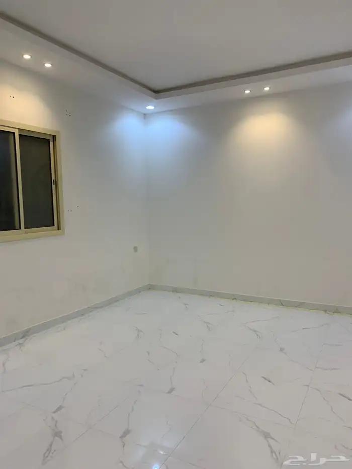 شقة للايجار حي البيان إيجار شهري 1