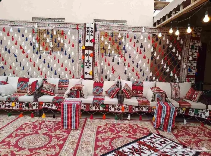 تاجير جلسات تأجير كراسي ملبسه وبدون تأجير طاولات قزاز 6