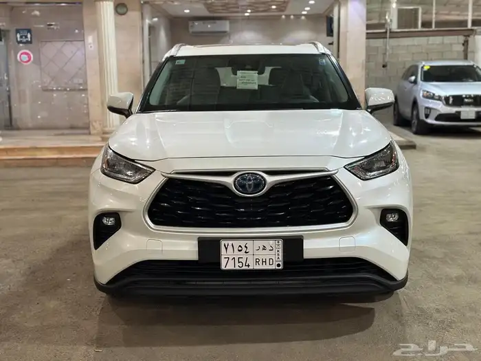 تويوتا هايلاندر 2021 GLE دفع رباعي 1