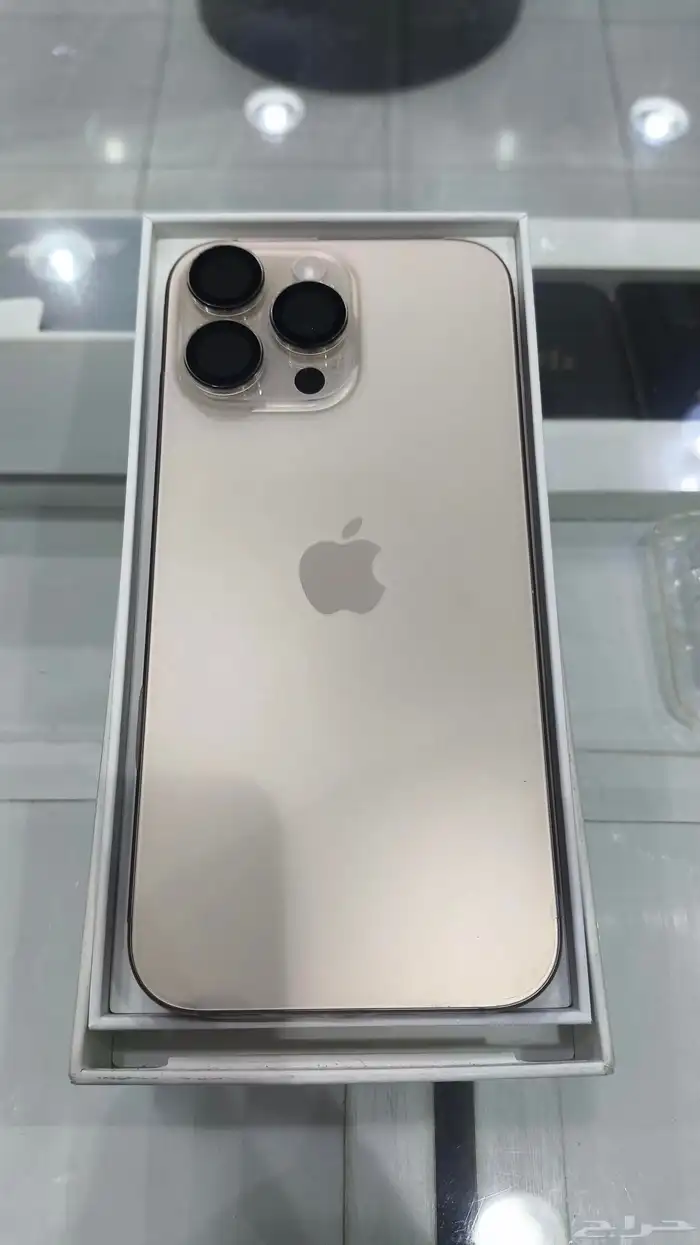 تم البيع أيفون 16 برو ماكس شبه جديد 2