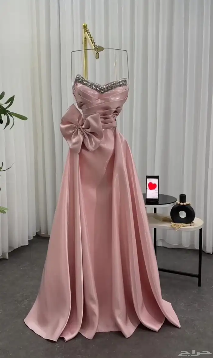 عروض اليوم الوطني فساتين سهرات و مناسبات ب 195 ريال عرض 9