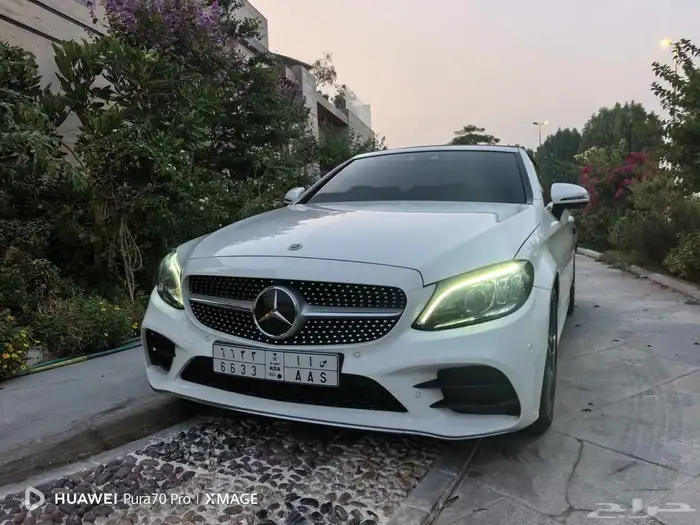 للبيع مرسيدس 2021 كشف احمر C200بحالة الوكاله 17
