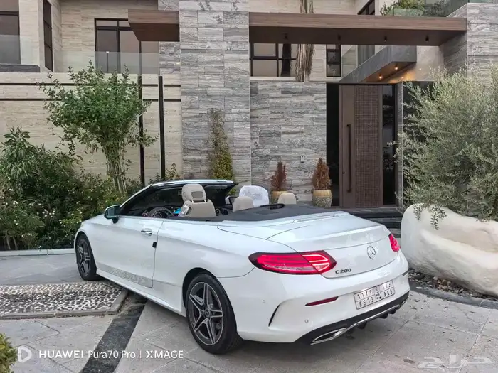 للبيع مرسيدس 2021 كشف احمر C200بحالة الوكاله 14