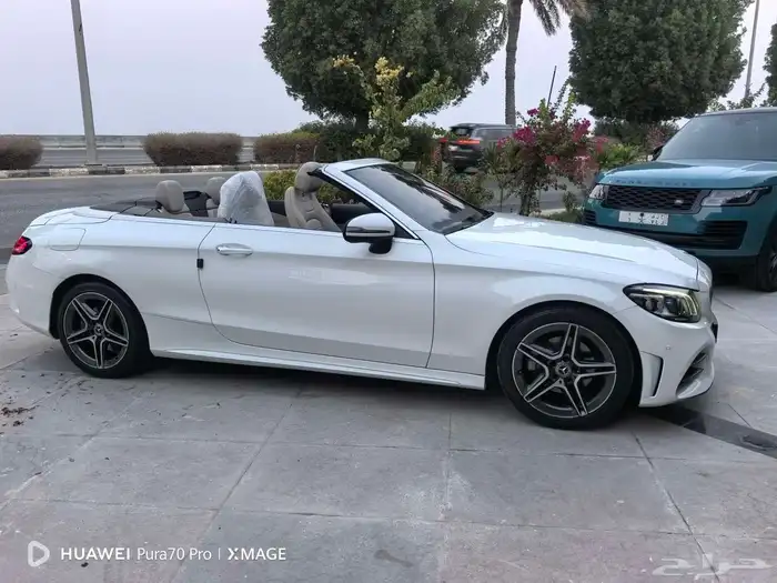 للبيع مرسيدس 2021 كشف احمر C200بحالة الوكاله 12