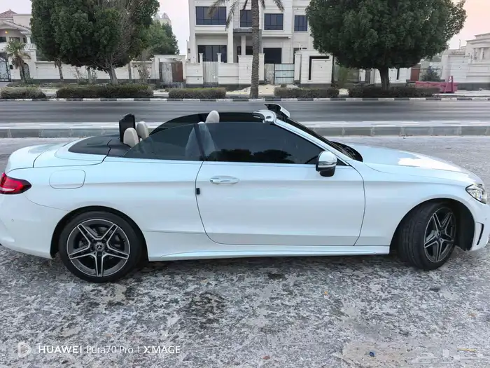للبيع مرسيدس 2021 كشف احمر C200بحالة الوكاله 8