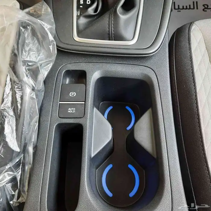 هونداي كريتا سمارت 2025 السعر 74000 شامل الضريبة 30