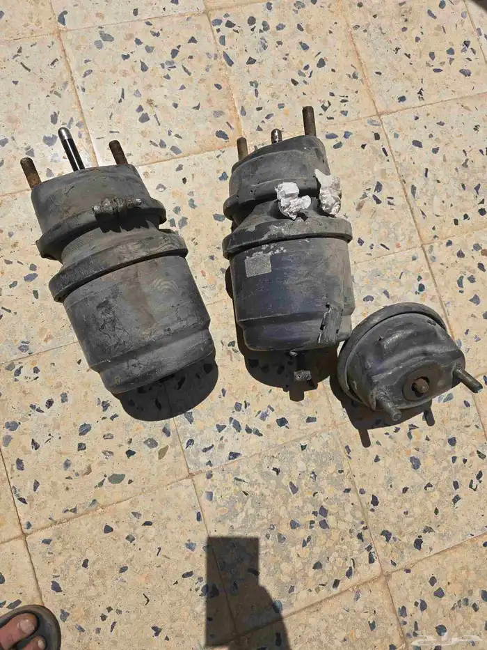 للبيع شاحنه محتويات كنبرشر سلاسل وشراع 3