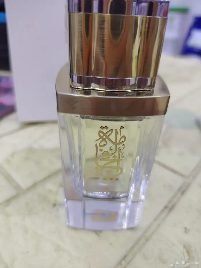 عطر الفخامه من الدخيل للعود 0