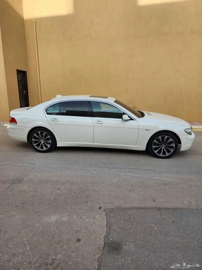 بي ام دبيلو 750 BMW أقبل البدل بموتر عائلي 3
