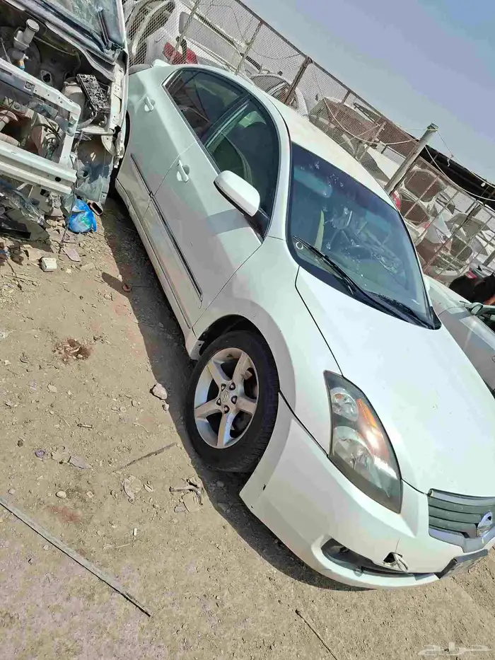 قطع غيار نيسان التيما 2008 0
