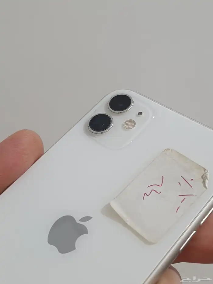 ايفون 11 ابيض 550 ريال 6