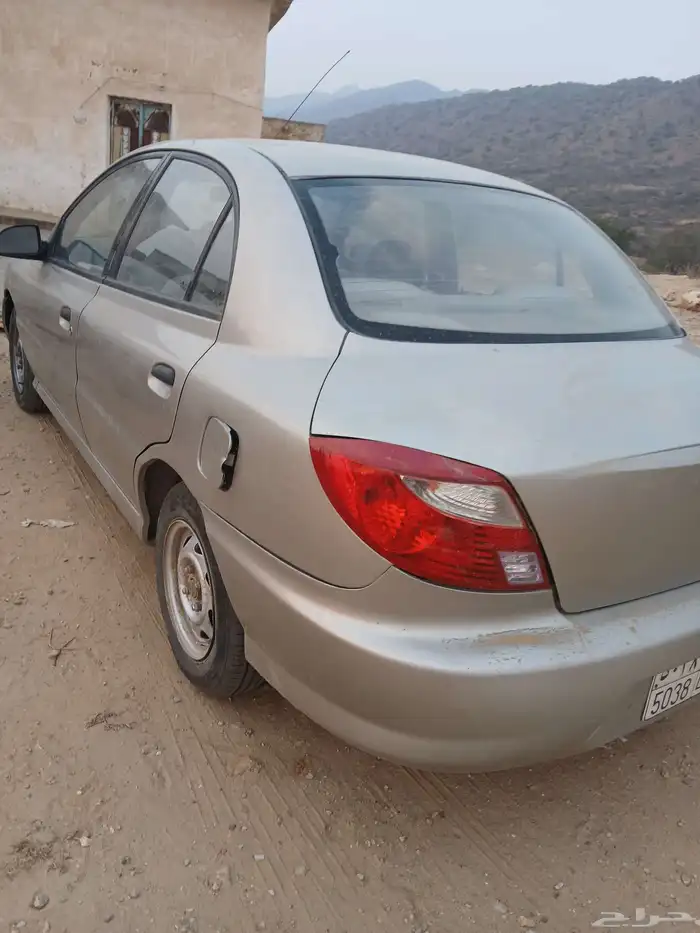 كيا ريو 2002 2
