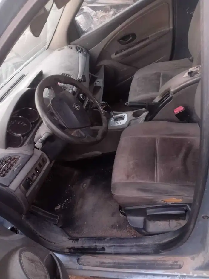 بيع قطع غيار رينو فلونس مديل 2011 قير تمتيك مسقطه 1