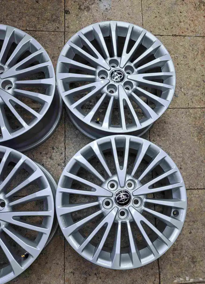 جنوط كامري LEموديل 2025مقاس 17اصليه وكاله 3